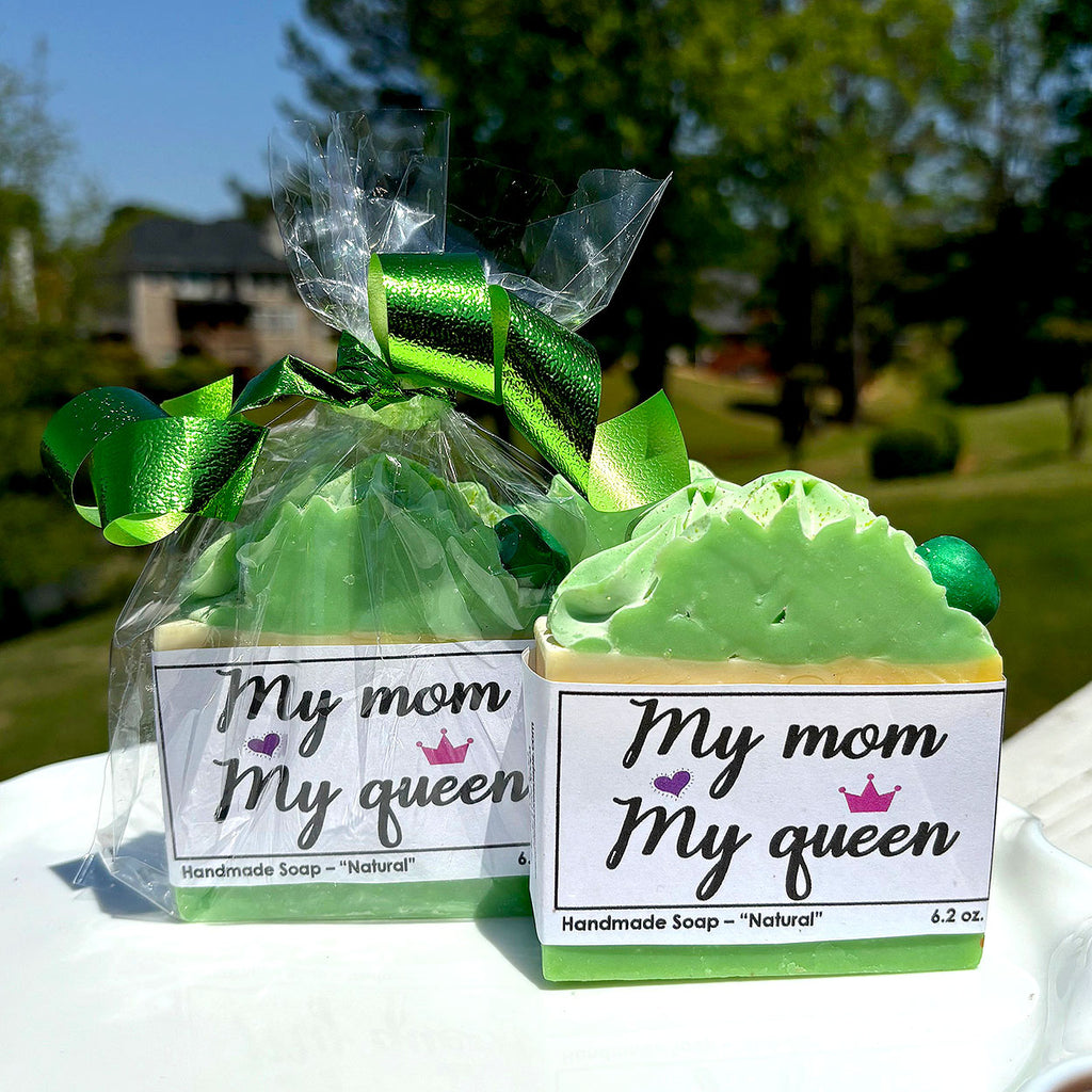 “My Mom My Queen” - Green